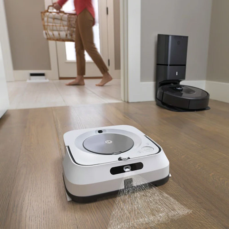 iRobot Roomba i7+ Wi-Fi Connected Robot Vacuum with Automatic Dirt Disposal (7550)