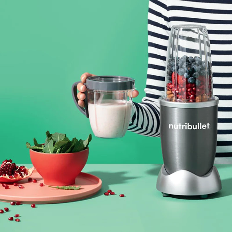 Mélangeur sur socle de 0,7 l et 600 W de NutriBullet - Argenté