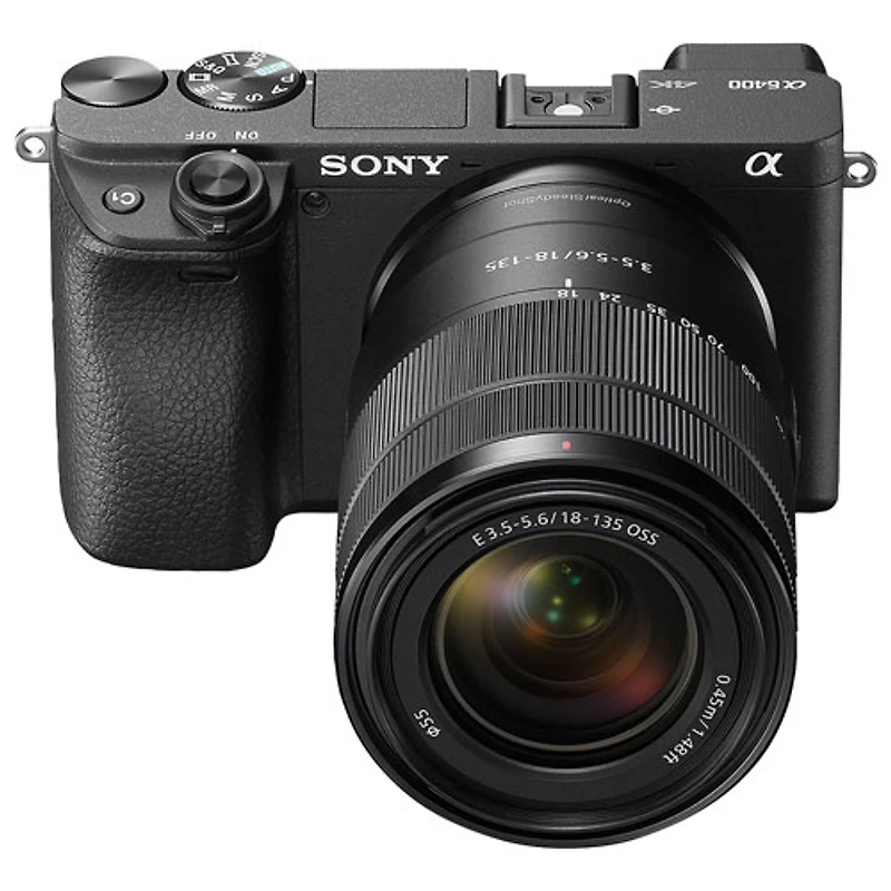 Appareil photo vlogueur sans miroir Alpha a6400 de Sony avec objectif OSS 18-135 mm