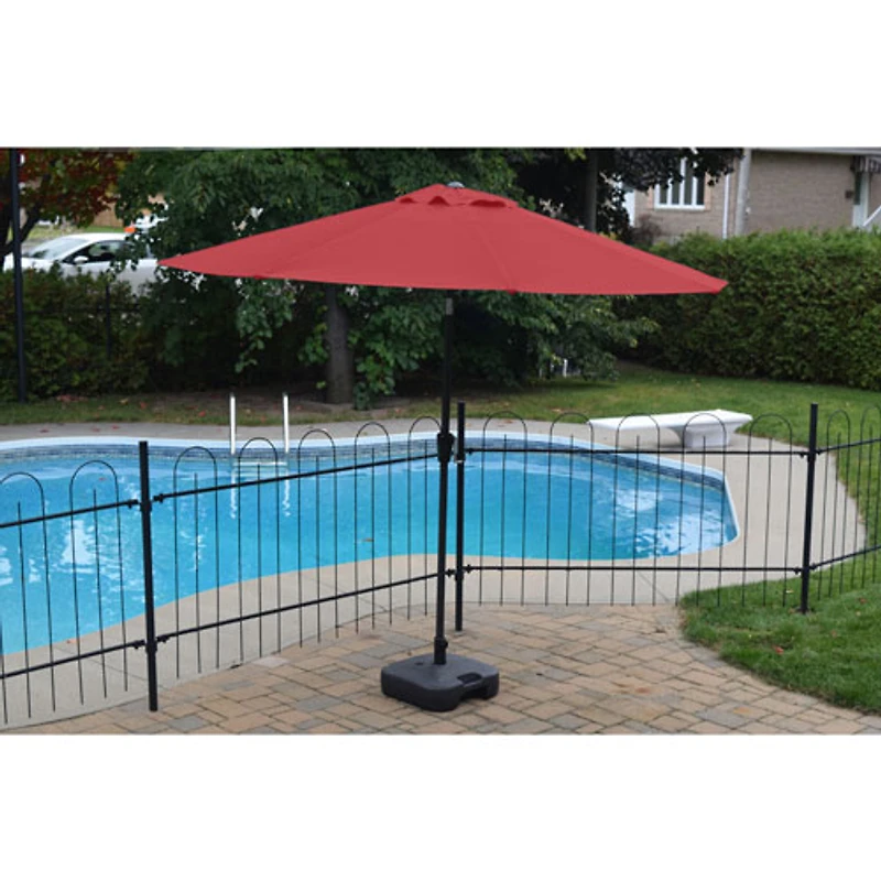 Parasol de patio octogonal pleine grandeur de 8 pi de Corriveau - Rouge
