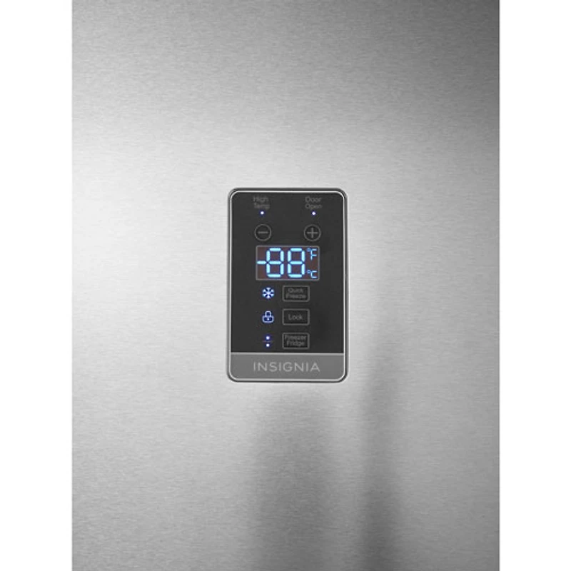 Congélateur vertical convertible pour le garage de 17 pi³ d'Insignia (NS-UZ17SS0) - Acier inoxydable - Exclusivité de Best Buy