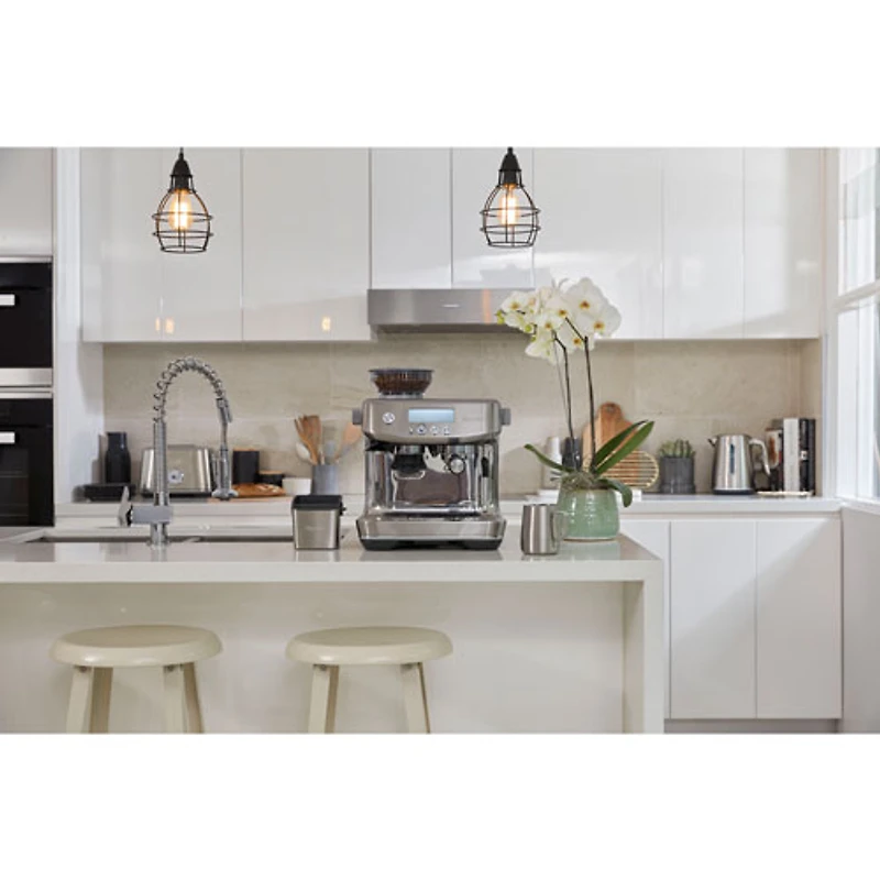 Breville Barista Pro Espresso Machine with Frother & Coffee Grinder - Brushed Stainless Steel