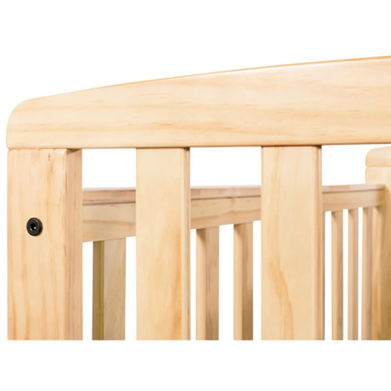 Lit de bébé portatif en bois massif Bristol de Child Craft - Naturel