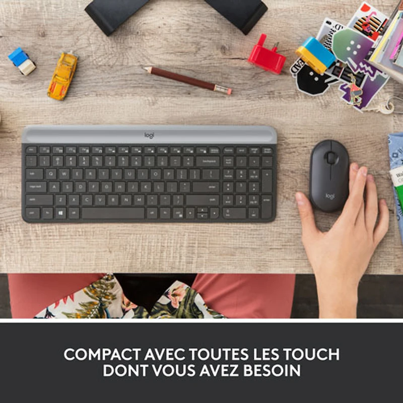 Ensemble avec clavier mince et souris optique sans fil MK 470 de Logitech - Noir