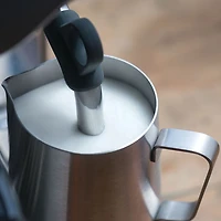 Machine expresso automatique Barista Touch moussoir à lait et moulin à café Breville - Truffe noire