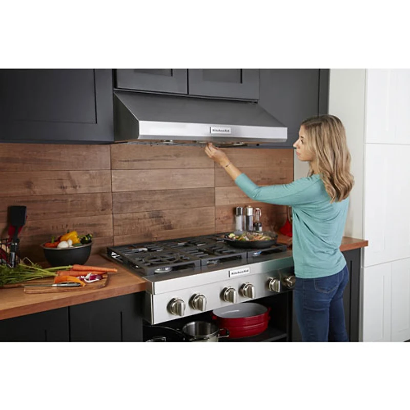 Surface de cuisson au gaz de style commercial 36 po de KitchenAid (KCGC506JSS) - Acier inoxydable