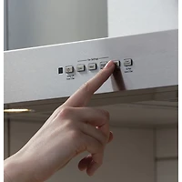Hotte murale de luxe de 30 po de GE (UVW8301SLSS) - Acier inoxydable