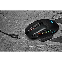 Souris de jeu optique sans fil de 18 000 ppp Dark Core RGB Pro de Corsair - Noir