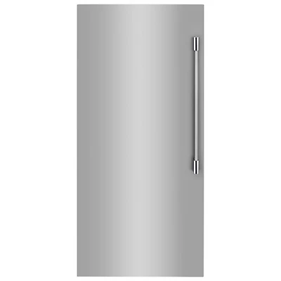 Congélateur vertical sans dégivrage de 18,6 pi³ Pro de Frigidaire (FPFU19F8WF) - Inox