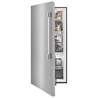 Congélateur vertical sans dégivrage de 18,6 pi³ Pro de Frigidaire (FPFU19F8WF) - Inox