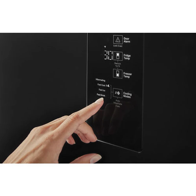 Réfrigérateur à congélateur inférieur 24 po 12,7 pi³ de Whirlpool (WRB533CZJB) - Noir