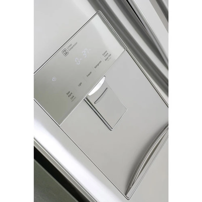 Réfrigérateur à deux portes de 21,8 pi³ et 30 po avec distributeur d'eau de LG (LRFWS2200S) - Inox