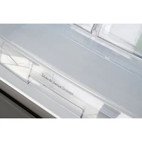 Réfrigérateur à deux portes de 21,8 pi³ et 30 po avec distributeur d'eau de LG (LRFWS2200S) - Inox