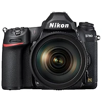 Lot avec appareil photo reflex numérique D780 de Nikon et objectif AF-S VR 24-120 mm