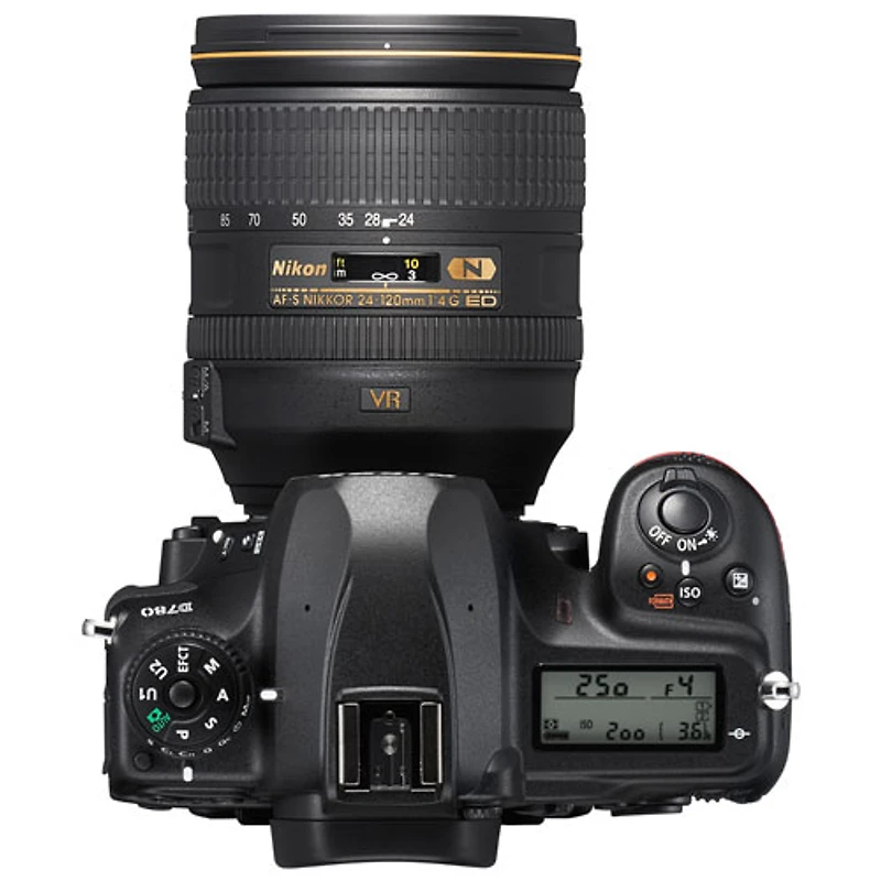 Lot avec appareil photo reflex numérique D780 de Nikon et objectif AF-S VR 24-120 mm