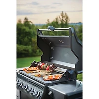 Napoleon Rogue SE 625 88500 BTU Propane BBQ