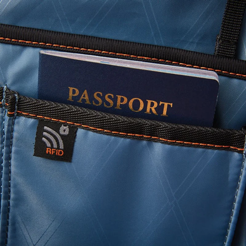 Sac à dos mince Pro de Samsonite pour portable de 15,6 po - Noir/Gris ombragé