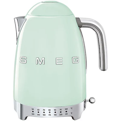 Bouilloire électrique programmable de style années 50 de Smeg - 1,7 L - Vert pastel