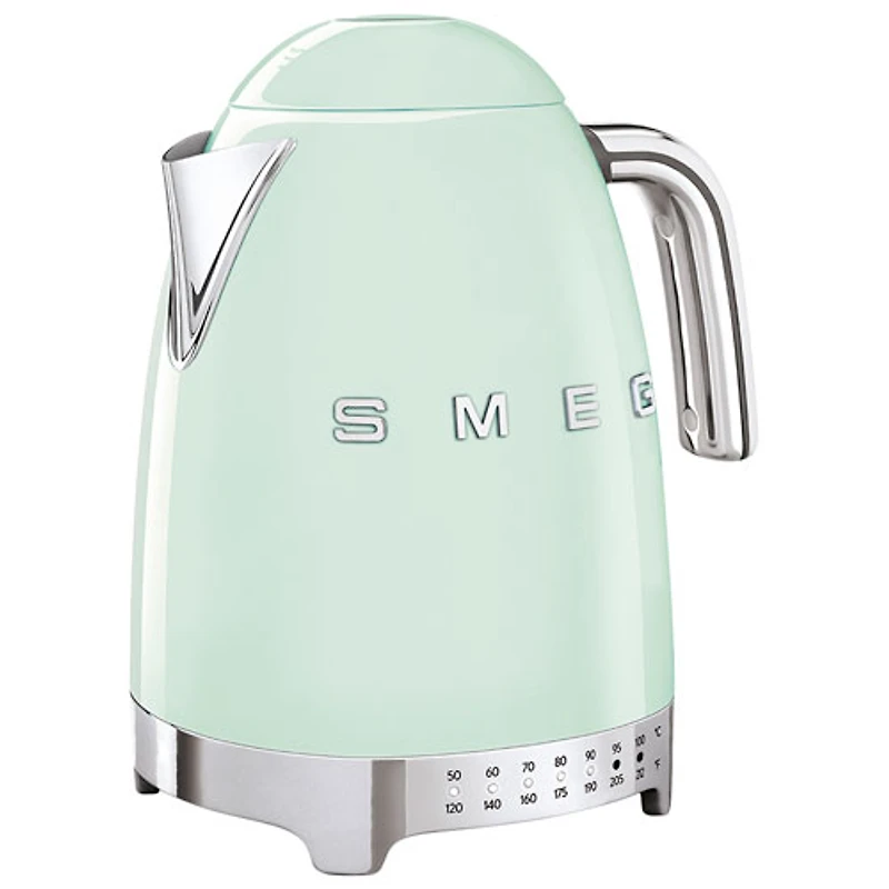 Bouilloire électrique programmable de style années 50 de Smeg - 1,7 L - Vert pastel