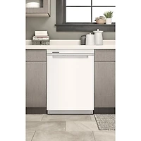 Lave-vaisselle encastrable 24 po 47 dB avec troisième panier de Whirlpool (WDTA50SAKW) - Blanc