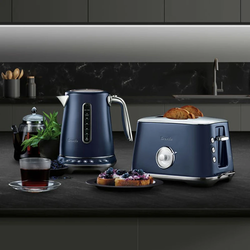 Breville Luxe Collection Toaster - 2-Slice - Damson Blue