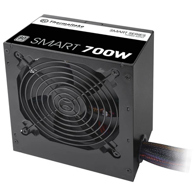 Bloc d'alimentation non modulaire de 700 W Smart de Thermaltake
