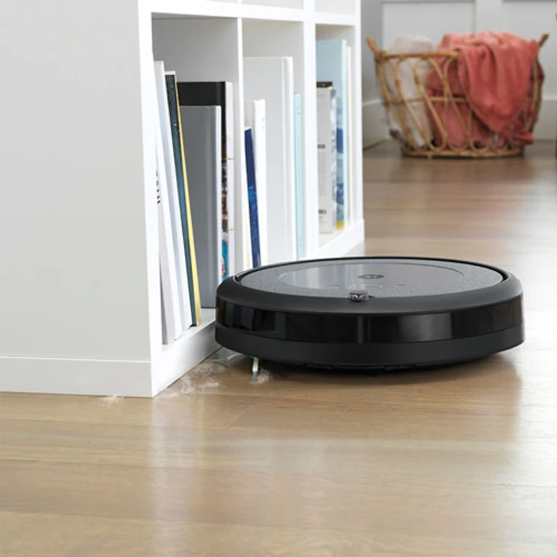 iRobot Roomba i3 EVO Wi-Fi Connected Robot Vacuum - Woven Neutral (3150)