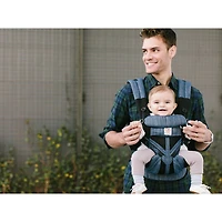Porte-bébé en tissu maillé aéré à quatre positions Omni 360 Cool Air Mesh d'Ergobaby - Indigo