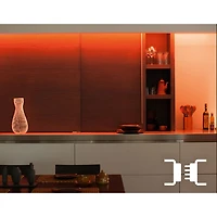 Bande lumineuse intelligente à DEL Hue LightStrip Plus V4 de 2 m (6,6 pi) de Philips