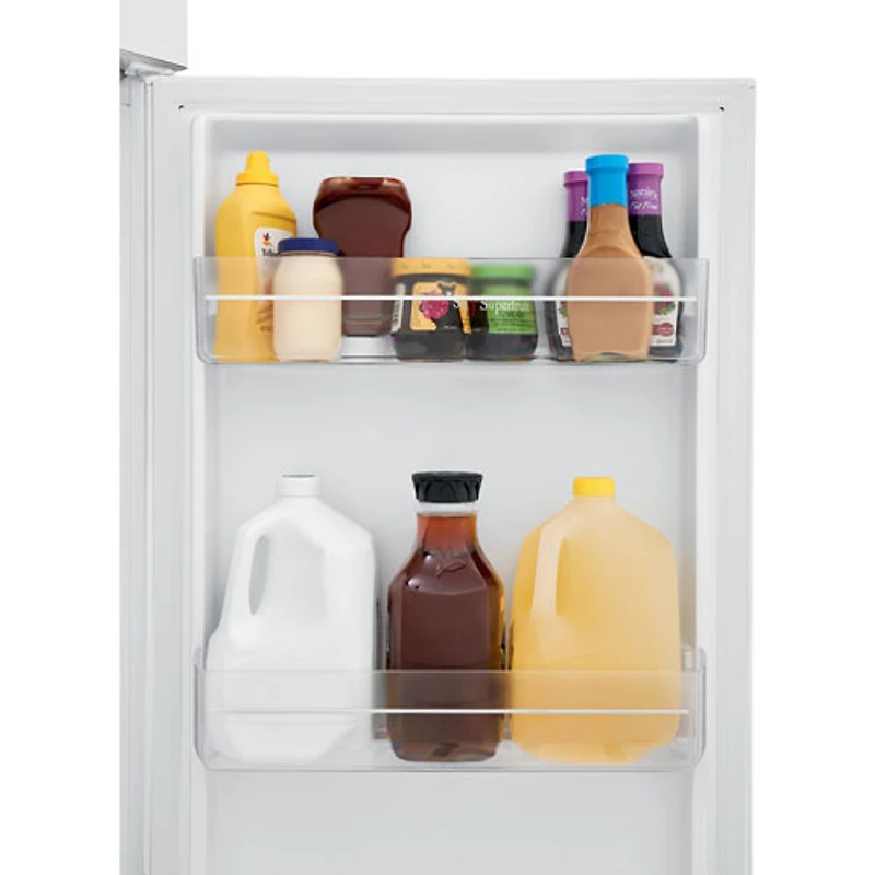 Réfrigérateur à congélateur supérieur 24 po 10,1 pi³ de Frigidaire (FFET1022UW) - Blanc