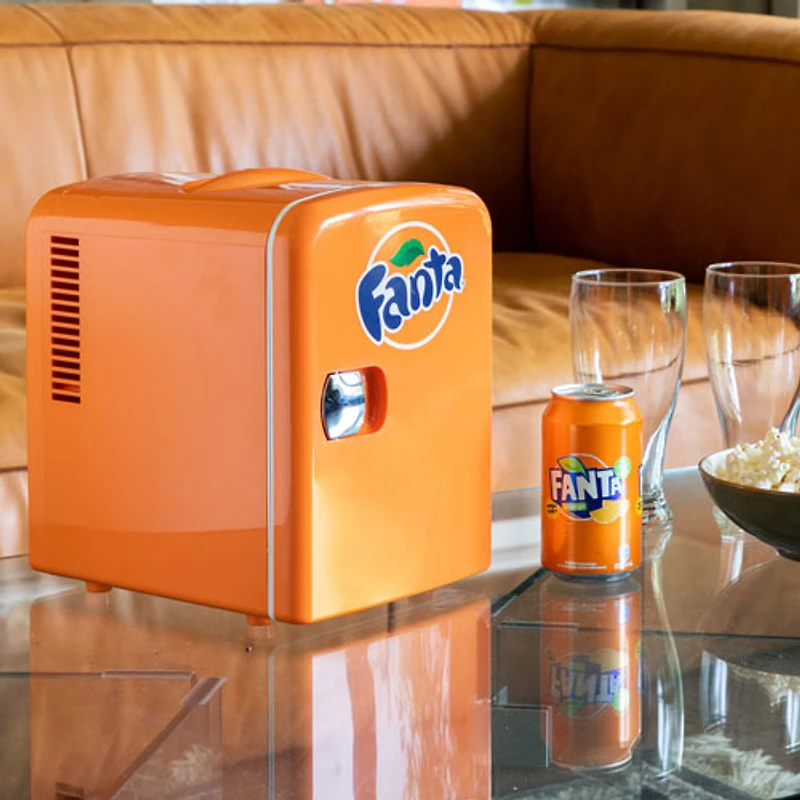 Réfrigérateur de bar autonome 0,14 pi3 Coca-Cola Fanta (FA04) - Orange
