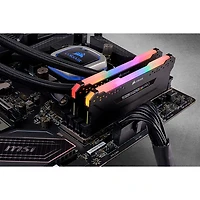Mémoire DDR4 32 Go (2 x 16 Go) 3200 MHz Vengeance RGB Pro de Corsair pour PC (CMW32GX4M2E3200C16)