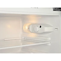 Insignia 3.1 Cu. Ft. Retro Bar Fridge w/Top Freezer (NS-CFR32MT1) - Mint - Only at Best Buy