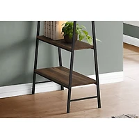 Bureau d'ordinateur de 47,25 po de largeur avec 4 tablettes de Monarch - Brun/Noir