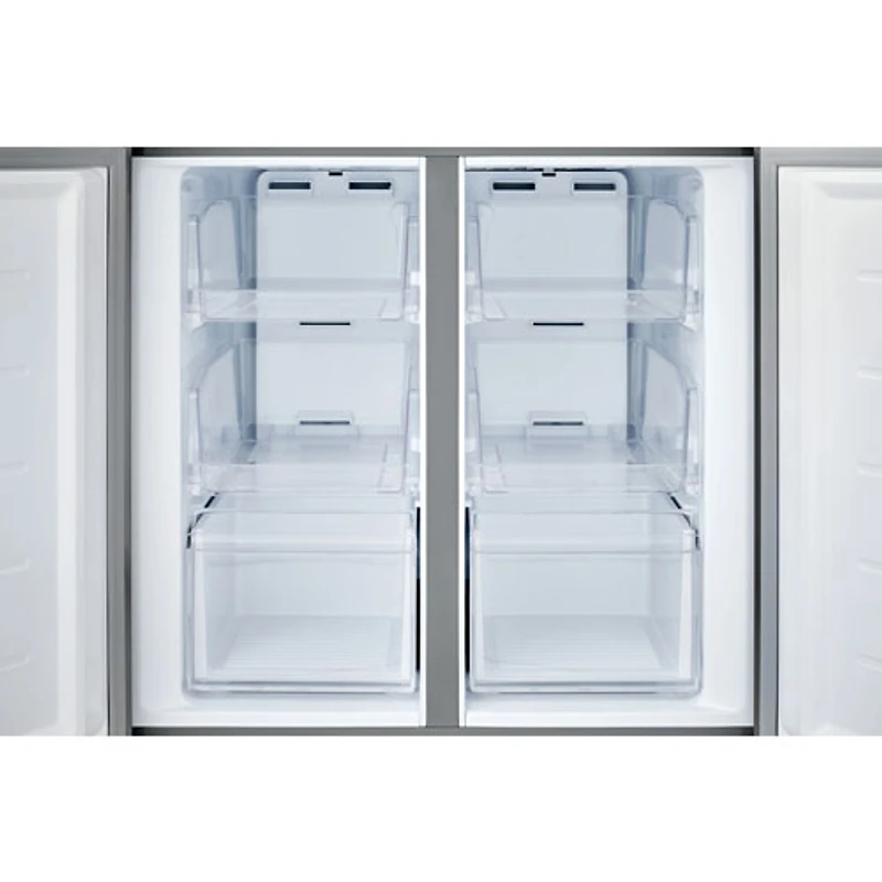 Réfrigérateur à deux portes de 33 po et 17,4 pi³ de Frigidaire (FRQG1721AV) - Acier brossé
