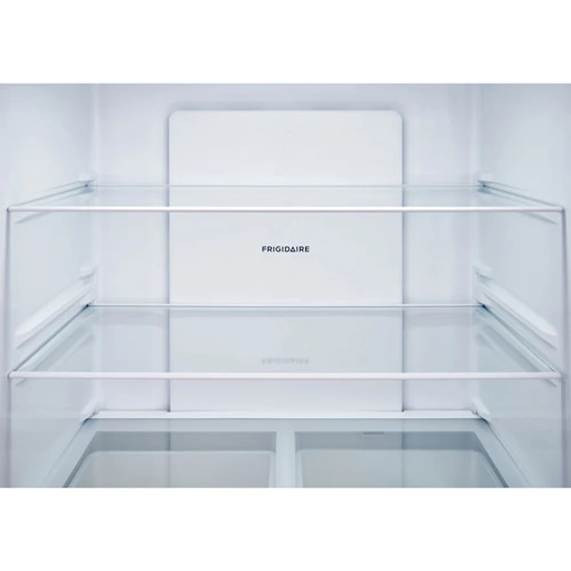 Réfrigérateur à deux portes de 33 po et 17,4 pi³ de Frigidaire (FRQG1721AV) - Acier brossé