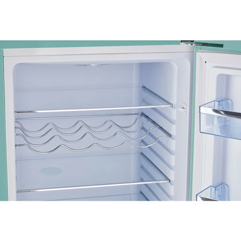 Réfrigérateur congélateur inférieur de 23 po 7 pi³ Retro by Unique (UGP-215L T AC) - Turquoise océan