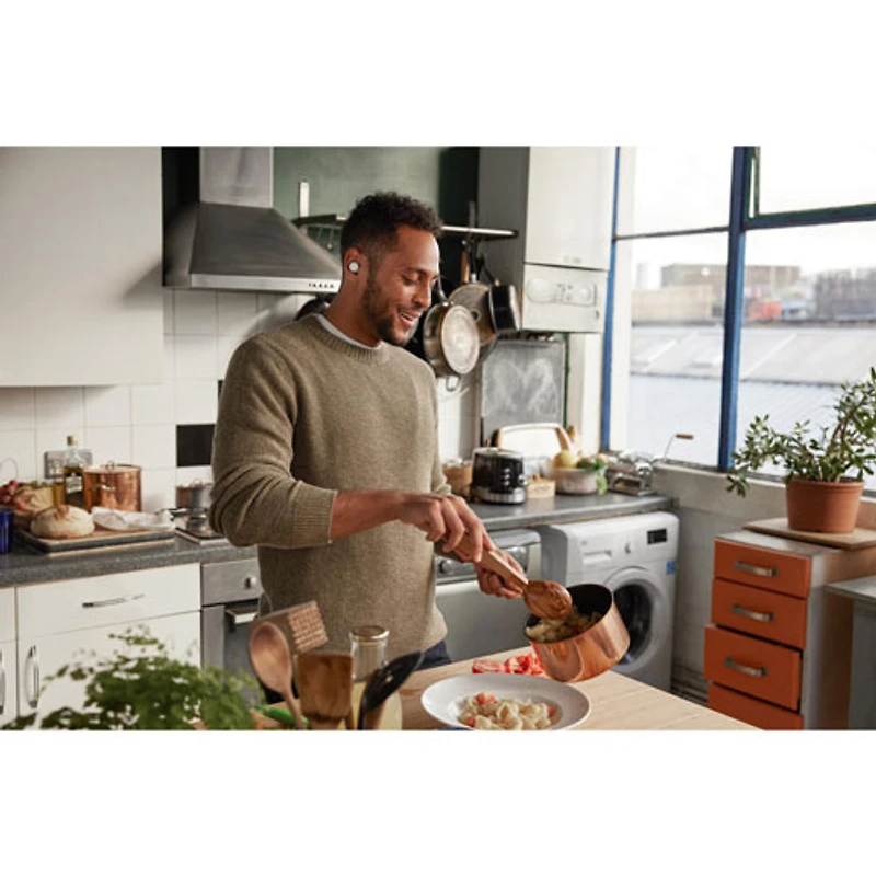 Écouteurs boutons 100 % sans fil à isolation sonore Pixel Buds A-Series de Google - Clairement blanc