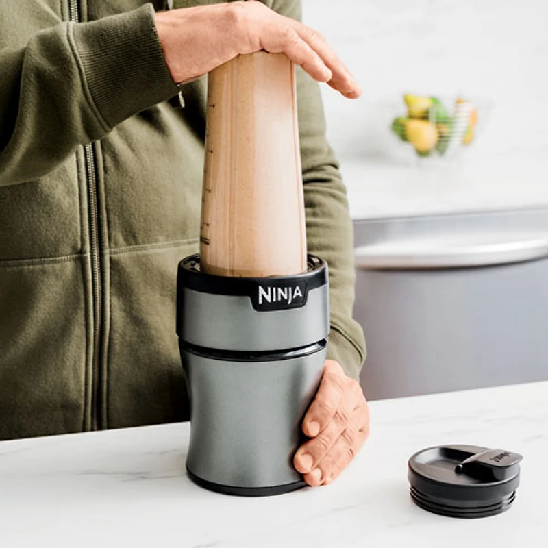 Ninja Nutri-Blender 0.59L 700-Watt Personal Blender with To-Go Cups - Silver