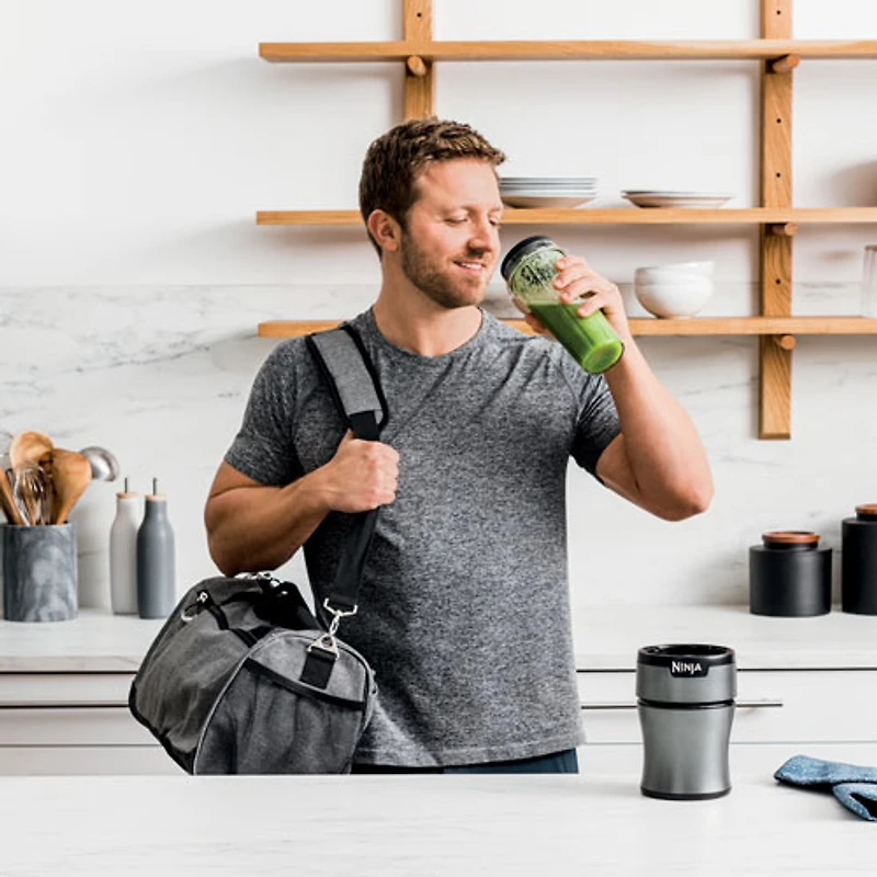Ninja Nutri-Blender 0.59L 700-Watt Personal Blender with To-Go Cups - Silver
