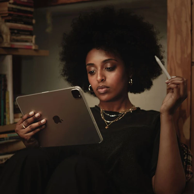 iPad Pro 11 po 1 To d'Apple avec Wi-Fi et 4G LTE (2e génération) avec TELUS -Gris cosmique -Financement mensuel