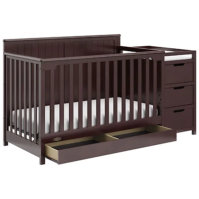 Lit de bébé transformable 4-en-1 Hadley de Graco avec table à langer à 3 tiroirs - Expresso