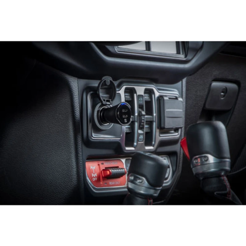 Chargeur pour l'auto 2 ports USB-C 40 W PowerVolt PD40 de Scosche