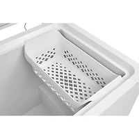 Frigidaire 14.8 Cu. Ft. Chest Freezer (FFCL1542AW)