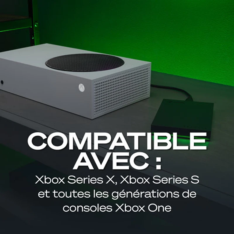 Disque dur externe portatif USB 3.0 2 To certifié Xbox de Seagate avec barre DEL verte (STKX2000400)