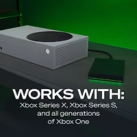 Disque dur externe portatif USB 3.0 2 To certifié Xbox de Seagate avec barre DEL verte (STKX2000400)