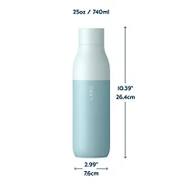 Bouteille d'eau isotherme autonettoyante de 740 ml (25 oz) en acier inoxydable PureVis de LARQ - Vert littoral