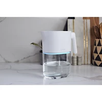 Pichet autonettoyant à filtre UV de 1,9 l (8 tasses) PureVis de LARQ - Blanc granite