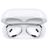 Écouteurs boutons 100 % sans fil AirPods (3e génération) d'Apple avec étui de chargement MagSafe - Blanc