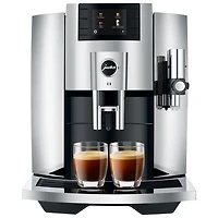 Machine à espresso automatique E8 de Jura avec mousseur à lait et moulin à café - Chrome